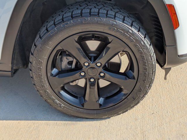 2022 Jeep Grand Cherokee L Altitude Castroville TX