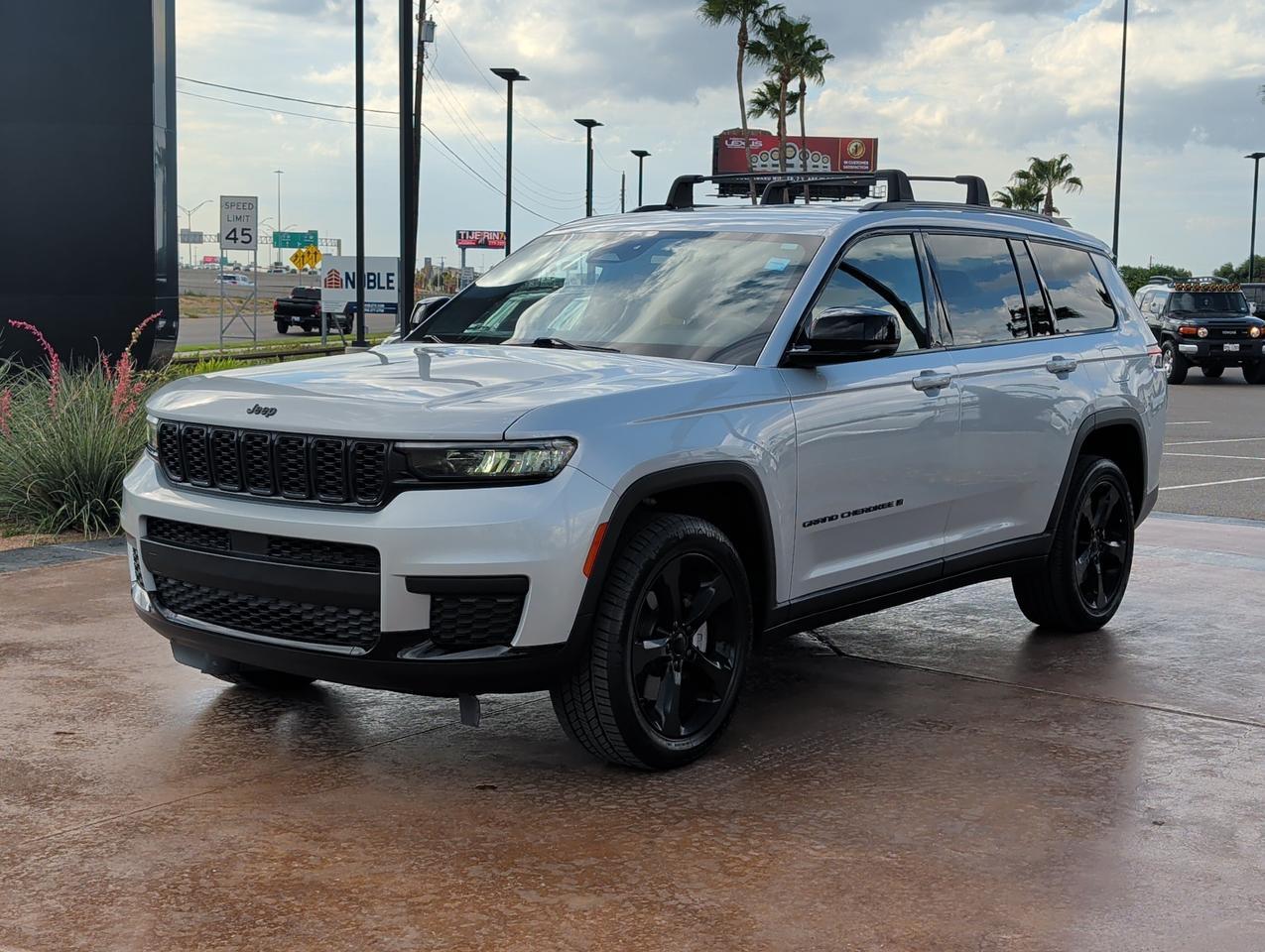 2022 Jeep Grand Cherokee L Altitude San Juan TX