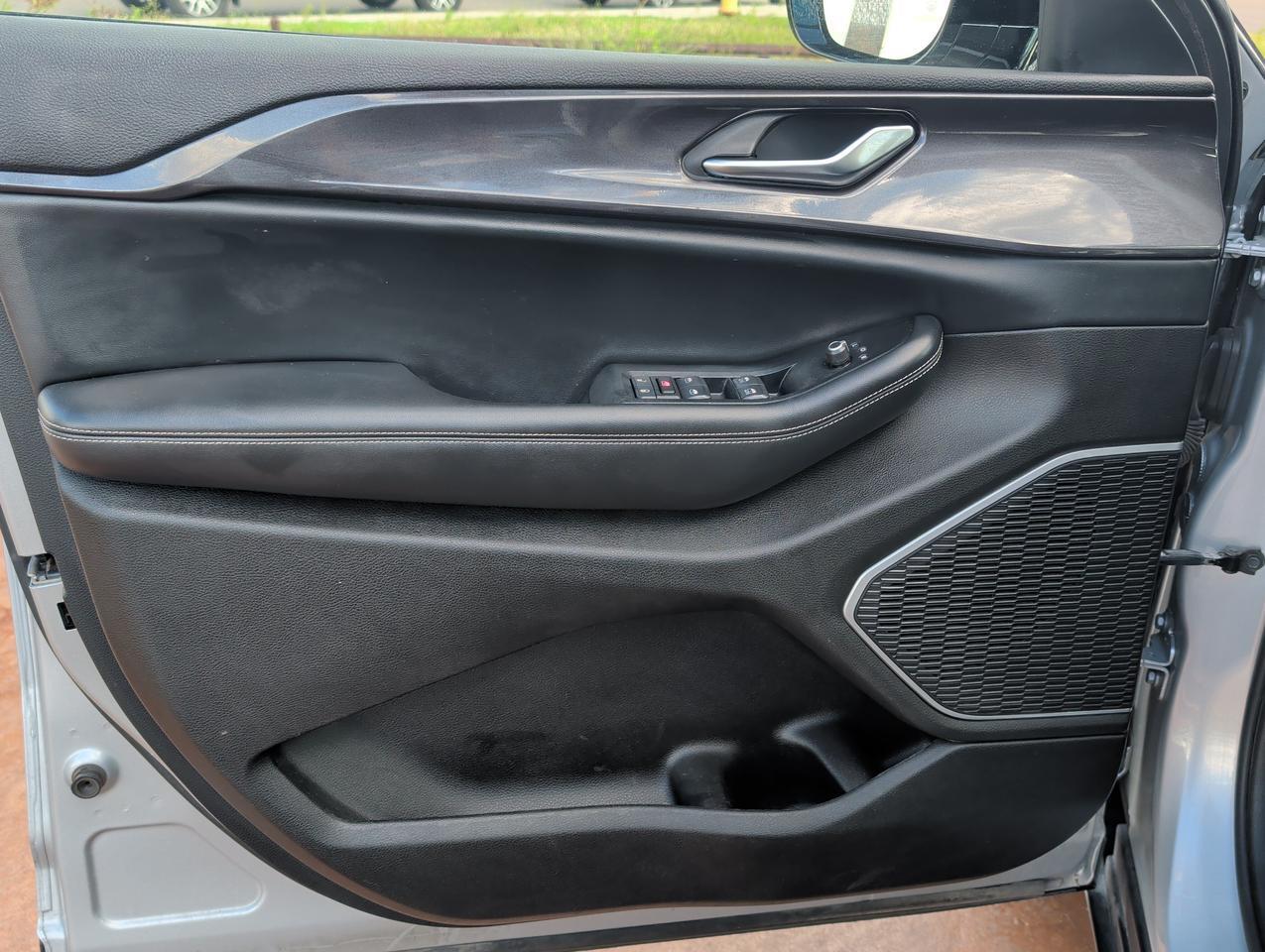2022 Jeep Grand Cherokee L Altitude San Juan TX