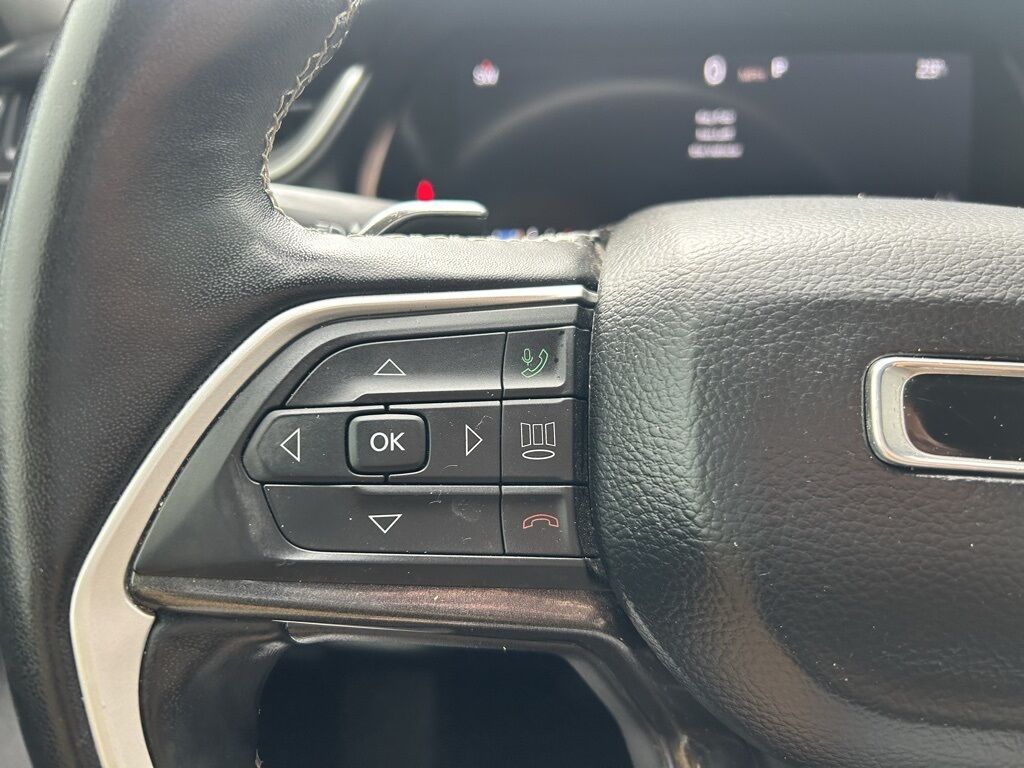 2022 Jeep Grand Cherokee L Laredo Crestwood KY