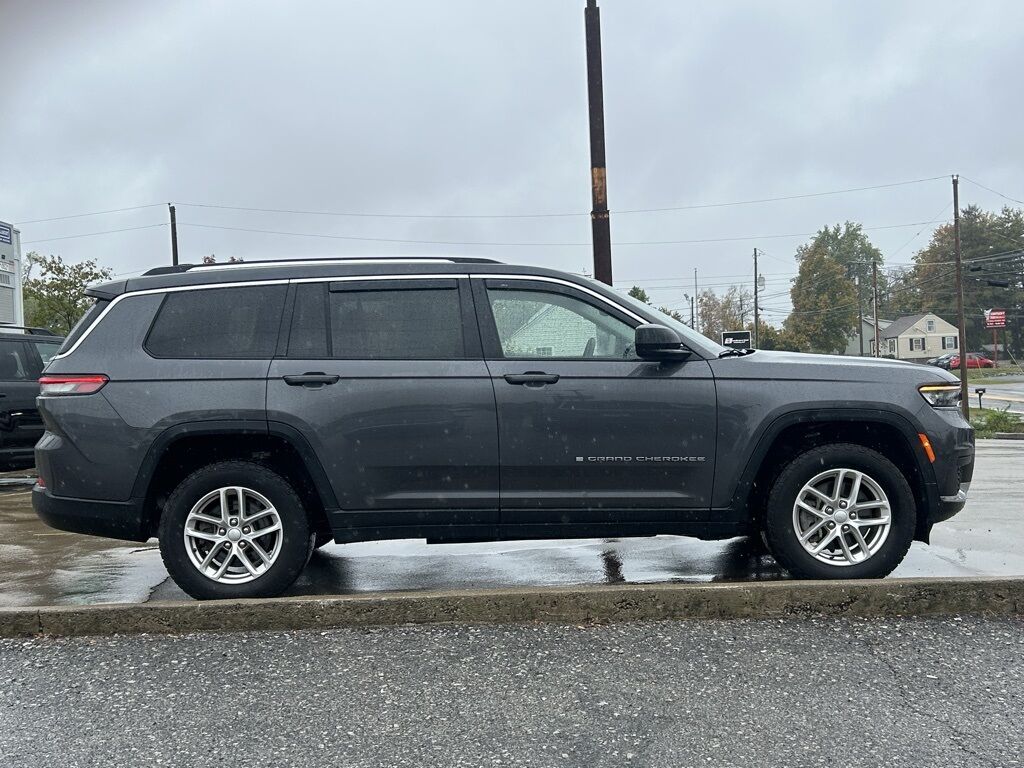 2022 Jeep Grand Cherokee L Laredo Crestwood KY