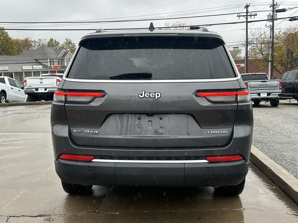 2022 Jeep Grand Cherokee L Laredo Crestwood KY