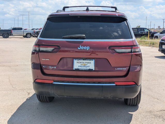 2022 Jeep Grand Cherokee L Laredo Castroville TX