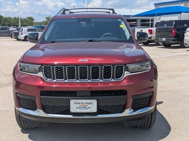 2022 Jeep Grand Cherokee L Laredo Castroville TX