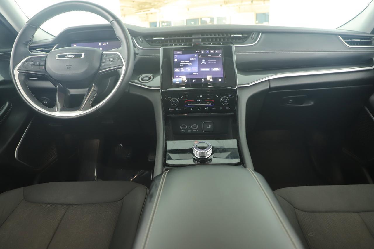 2022 Jeep Grand Cherokee L Laredo New Braunfels TX