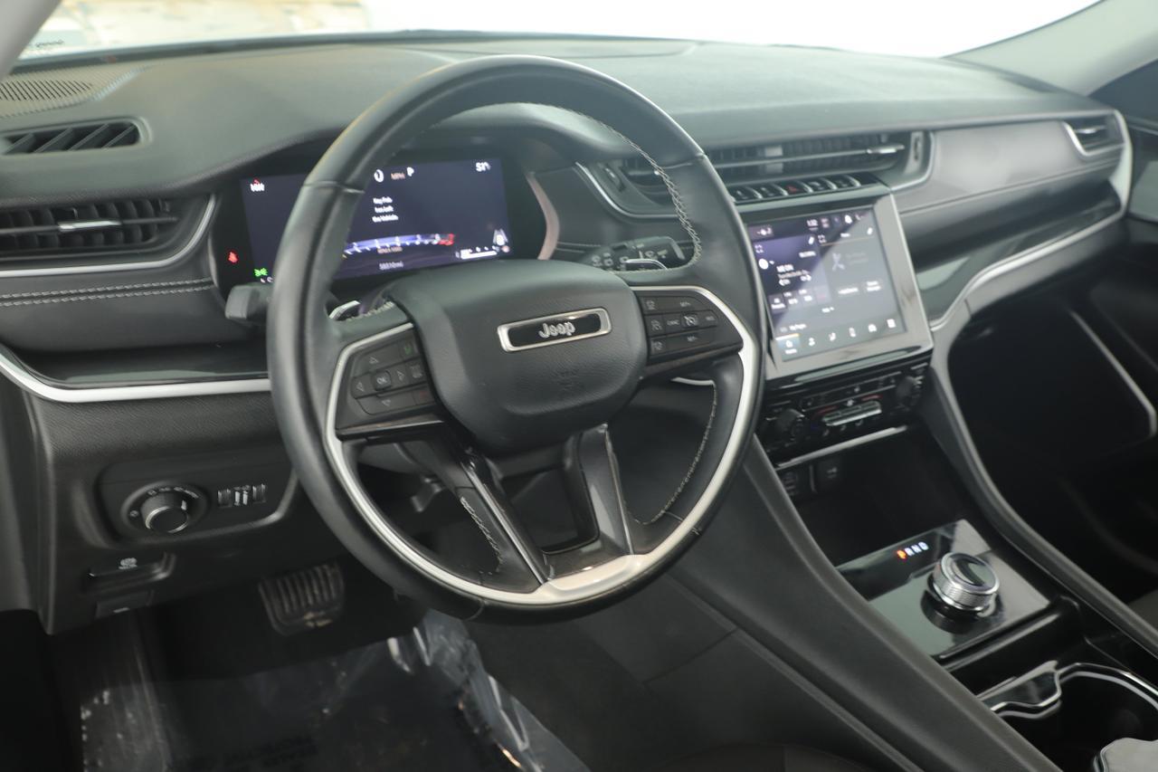 2022 Jeep Grand Cherokee L Laredo New Braunfels TX