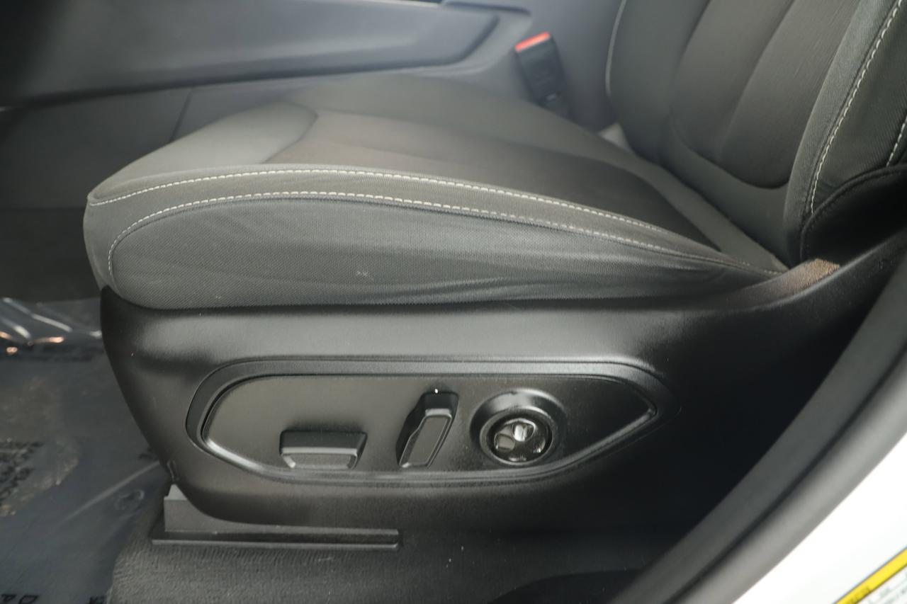 2022 Jeep Grand Cherokee L Laredo New Braunfels TX