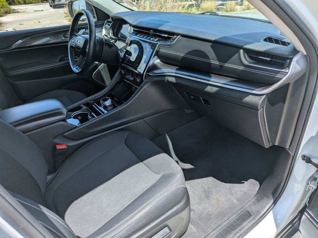 2022 Jeep Grand Cherokee L Laredo San Clemente CA
