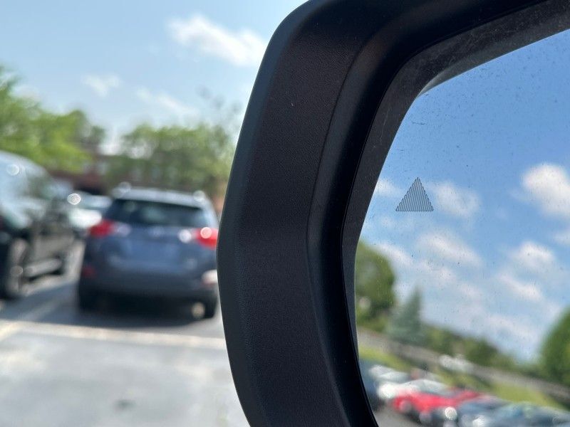 2022 Jeep Grand Cherokee L Laredo Worcester MA