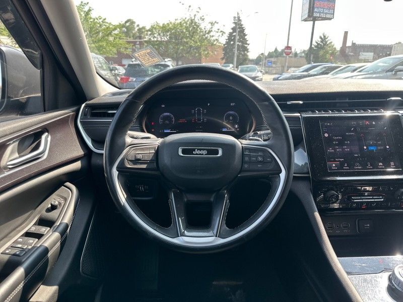 2022 Jeep Grand Cherokee L Laredo Worcester MA