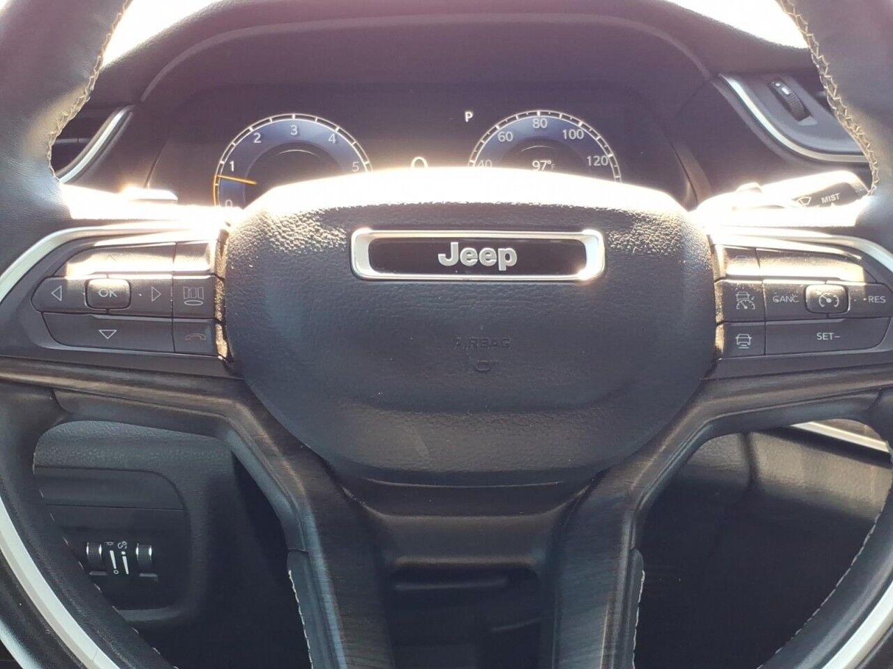 2022 Jeep Grand Cherokee L Limited Uvalde TX