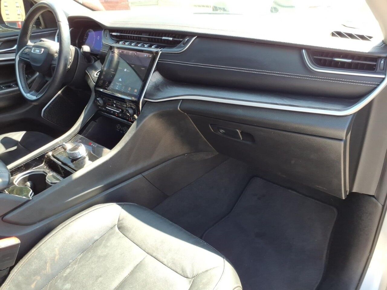 2022 Jeep Grand Cherokee L Limited Uvalde TX