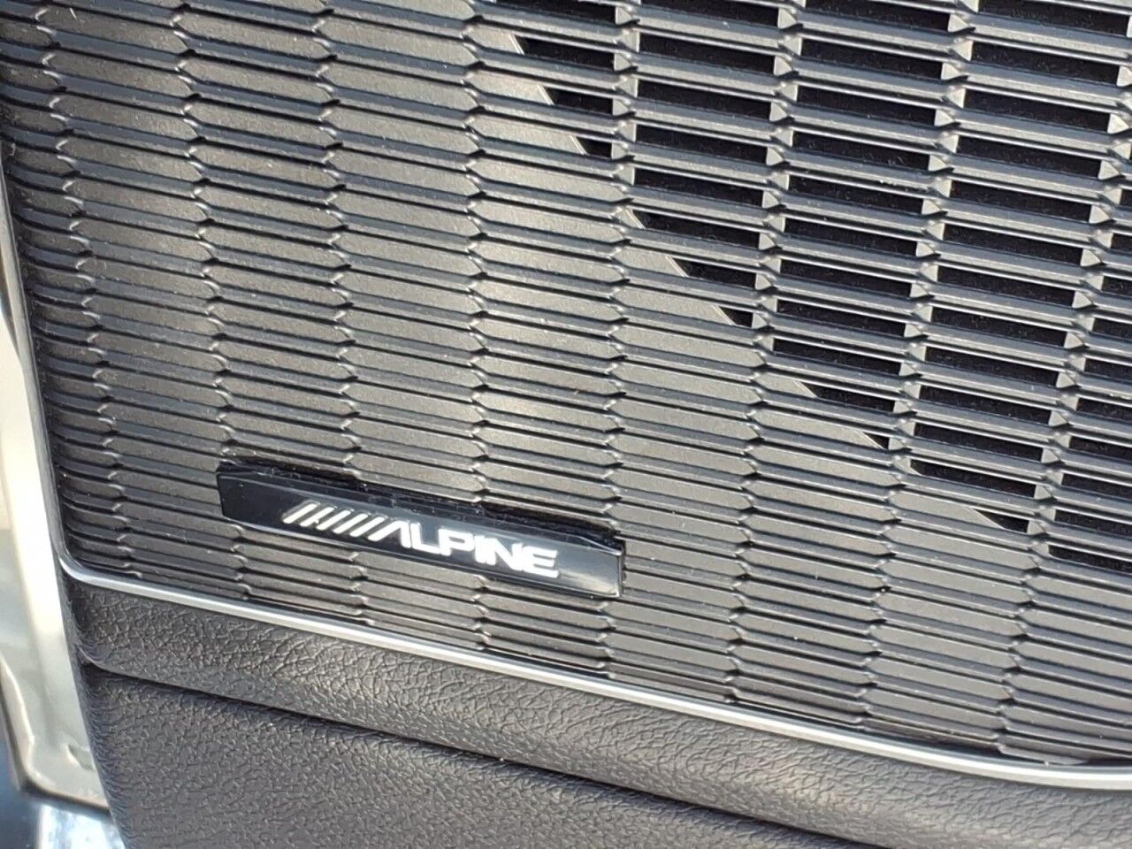 2022 Jeep Grand Cherokee L Limited Uvalde TX