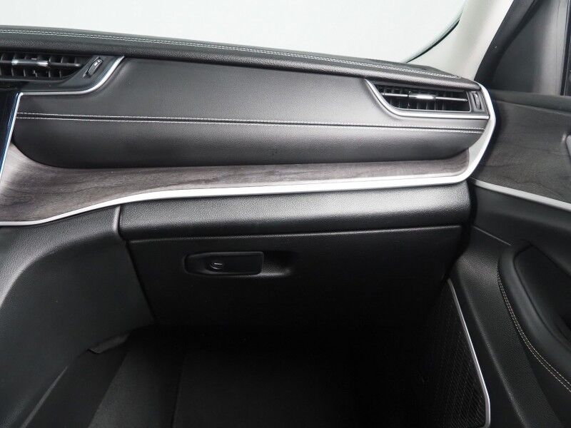 2022 Jeep Grand Cherokee L Limited 4WD *NAVIGATION, ADAPTIVE CRUISE, SAFETY ALERTS, BACKUP-CAMERA, COLOR TOUCHSCREEN, LEATHER, HEATED SEATS/STEERING, REMOTE START, ALPINE AUDIO, ANDROID & APPLE Round Rock TX