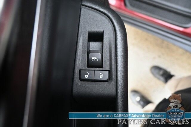 2022 Jeep Grand Cherokee L Limited / 4X4 / AutoStart / Front & Rear Heated Leather Seats / Heated Steering Wheel / Panoramic Sunroof / NAV / Alpine Speakers / Lane Departure & Blind Spot / 3rd Row / Rear Captains Chairs / Tow Pkg / 1-Owner Anchorage AK