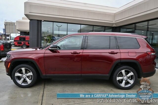 2022 Jeep Grand Cherokee L Limited / 4X4 / AutoStart / Front & Rear Heated Leather Seats / Heated Steering Wheel / Panoramic Sunroof / NAV / Alpine Speakers / Lane Departure & Blind Spot / 3rd Row / Rear Captains Chairs / Tow Pkg / 1-Owner Anchorage AK