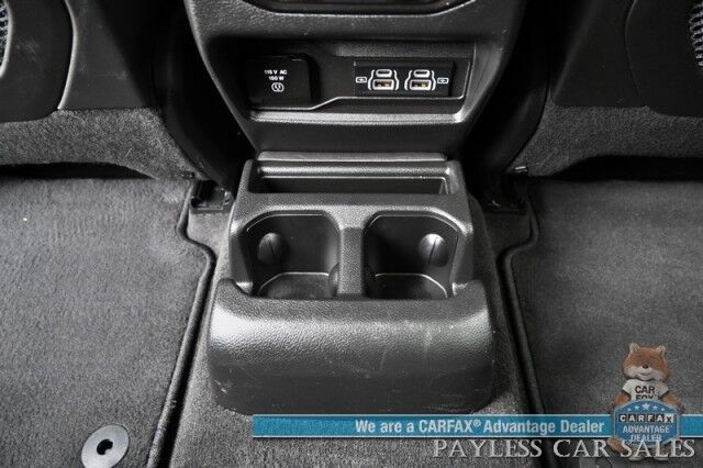 2022 Jeep Grand Cherokee L Limited / 4X4 / AutoStart / Front & Rear Heated Leather Seats / Heated Steering Wheel / Panoramic Sunroof / NAV / Alpine Speakers / Lane Departure & Blind Spot / 3rd Row / Rear Captains Chairs / Tow Pkg / 1-Owner Anchorage AK