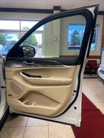 2022 Jeep Grand Cherokee L Limited 4x2 Charlotte NC