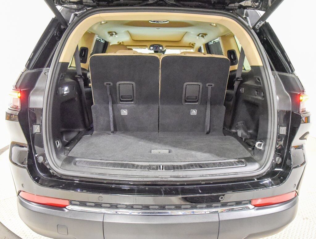 2022 Jeep Grand Cherokee L Limited Akron