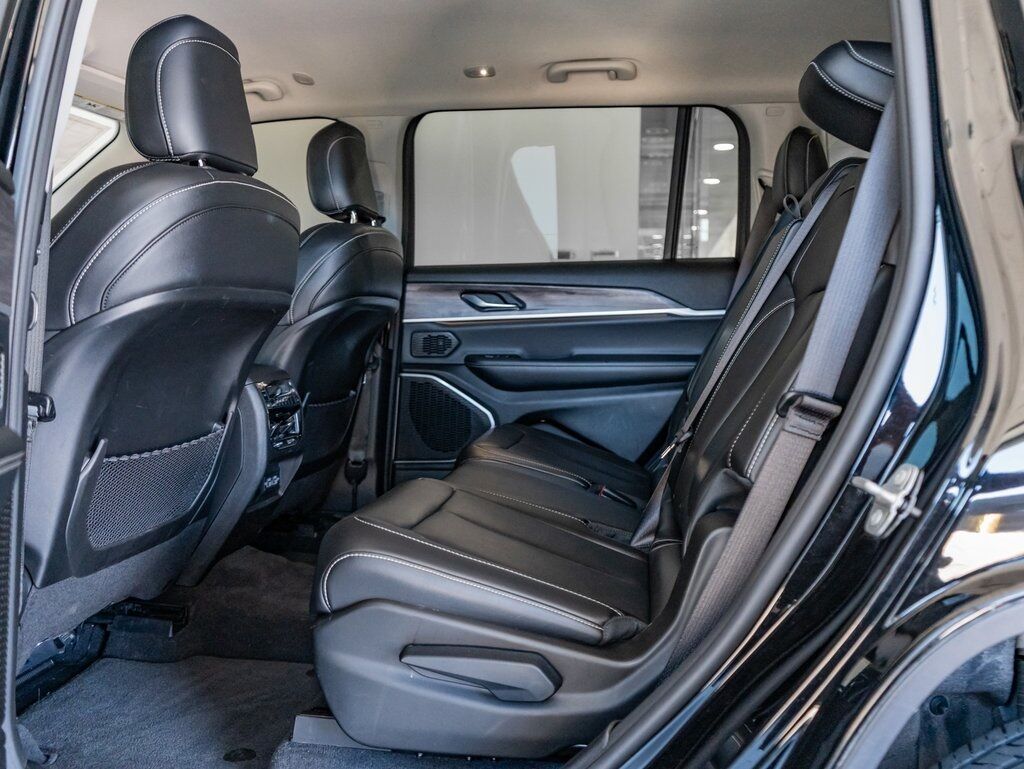 2022 Jeep Grand Cherokee L Limited Colorado Springs CO