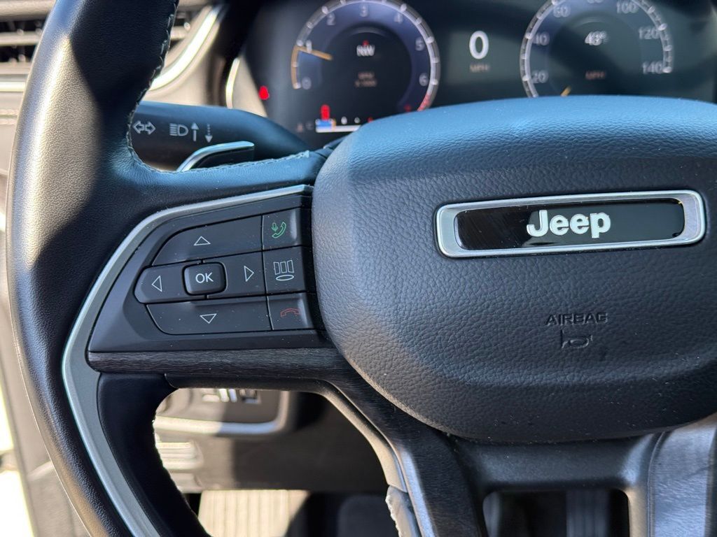 2022 Jeep Grand Cherokee L Limited Crestwood KY