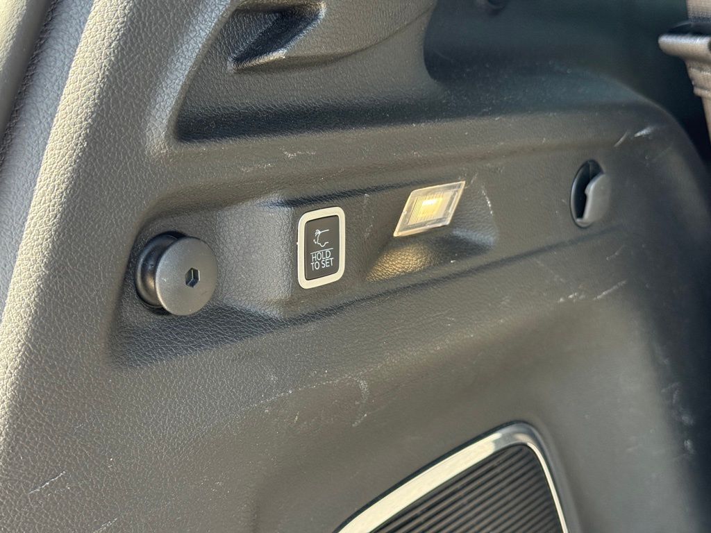 2022 Jeep Grand Cherokee L Limited Crestwood KY