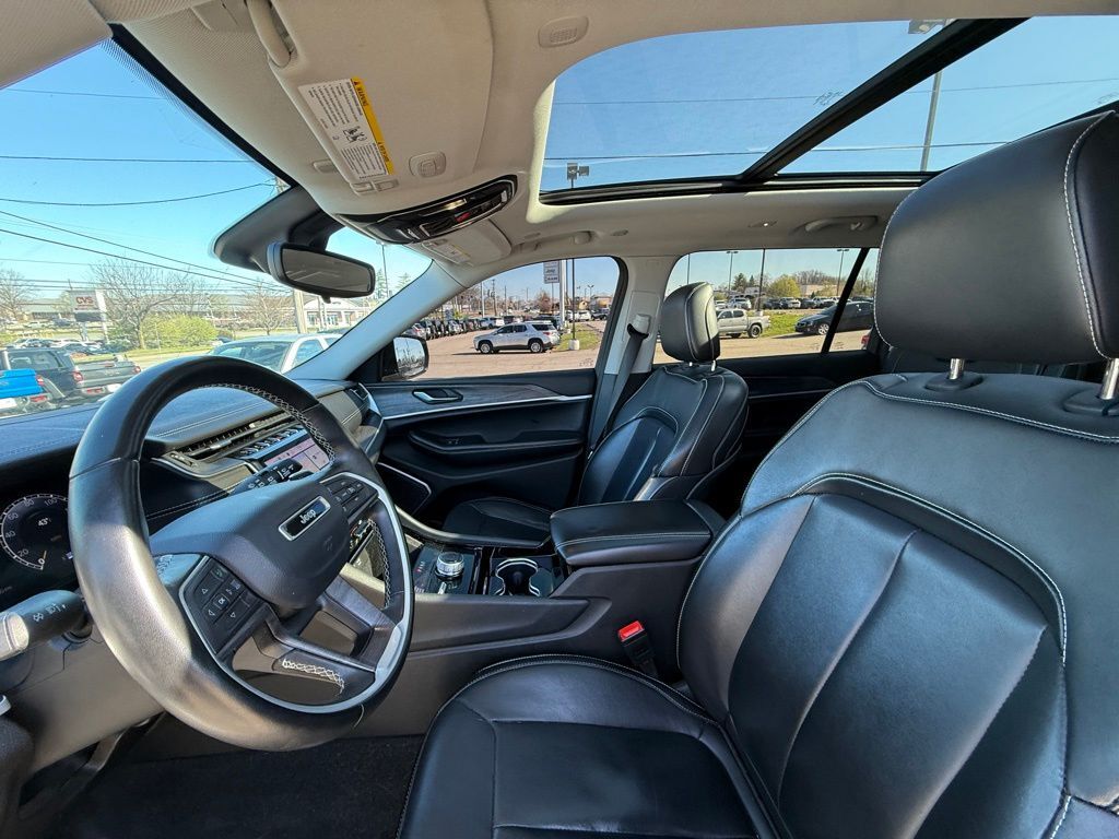 2022 Jeep Grand Cherokee L Limited Crestwood KY