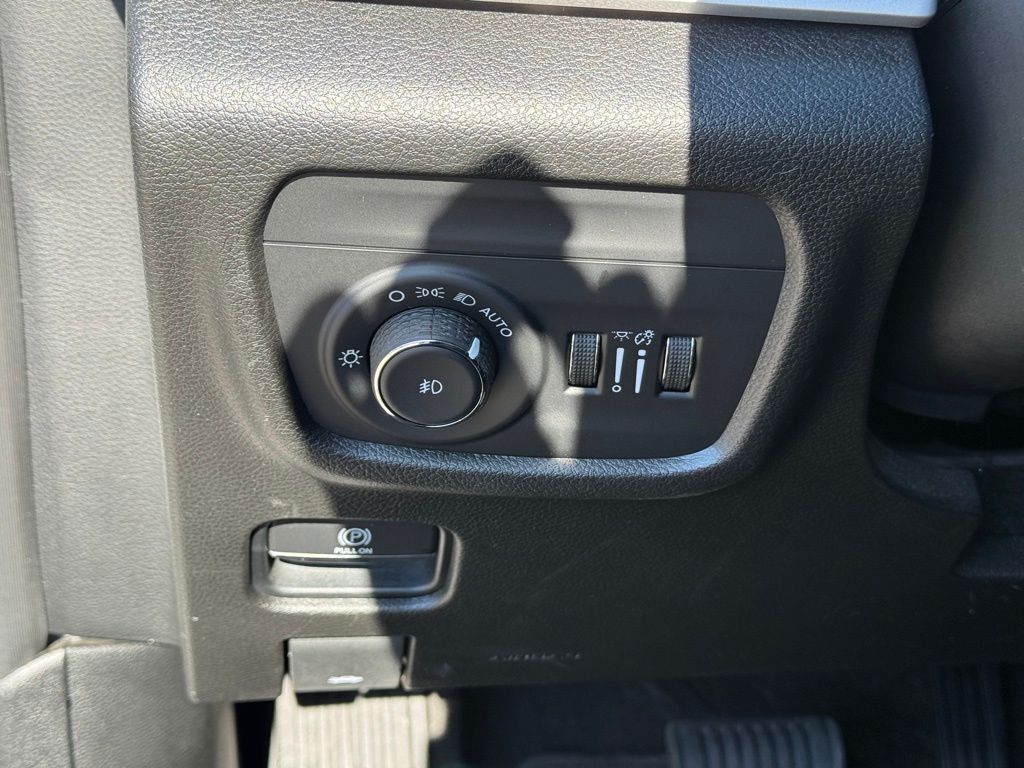 2022 Jeep Grand Cherokee L Limited Crestwood KY