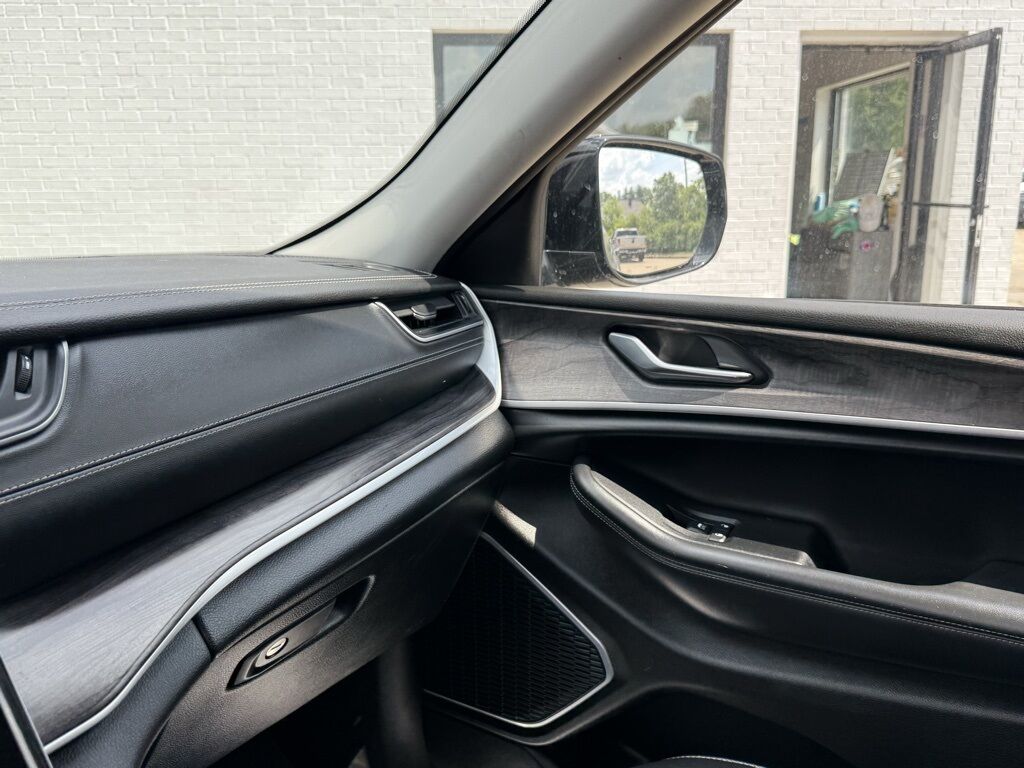 2022 Jeep Grand Cherokee L Limited Crestwood KY