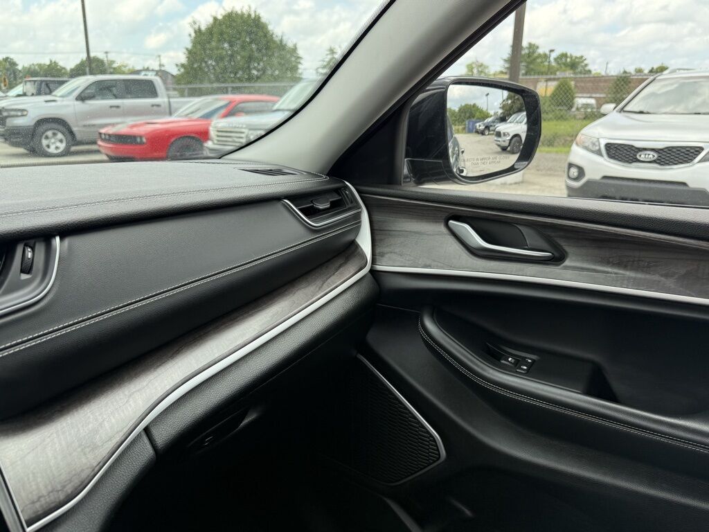 2022 Jeep Grand Cherokee L Limited Crestwood KY