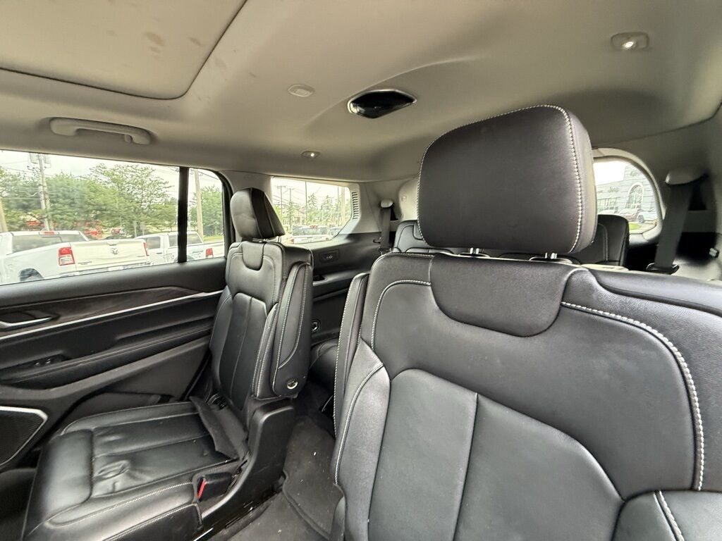2022 Jeep Grand Cherokee L Limited Crestwood KY