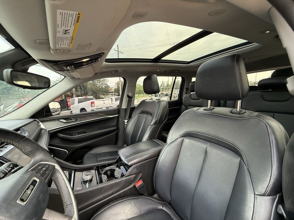 2022 Jeep Grand Cherokee L Limited Crestwood KY