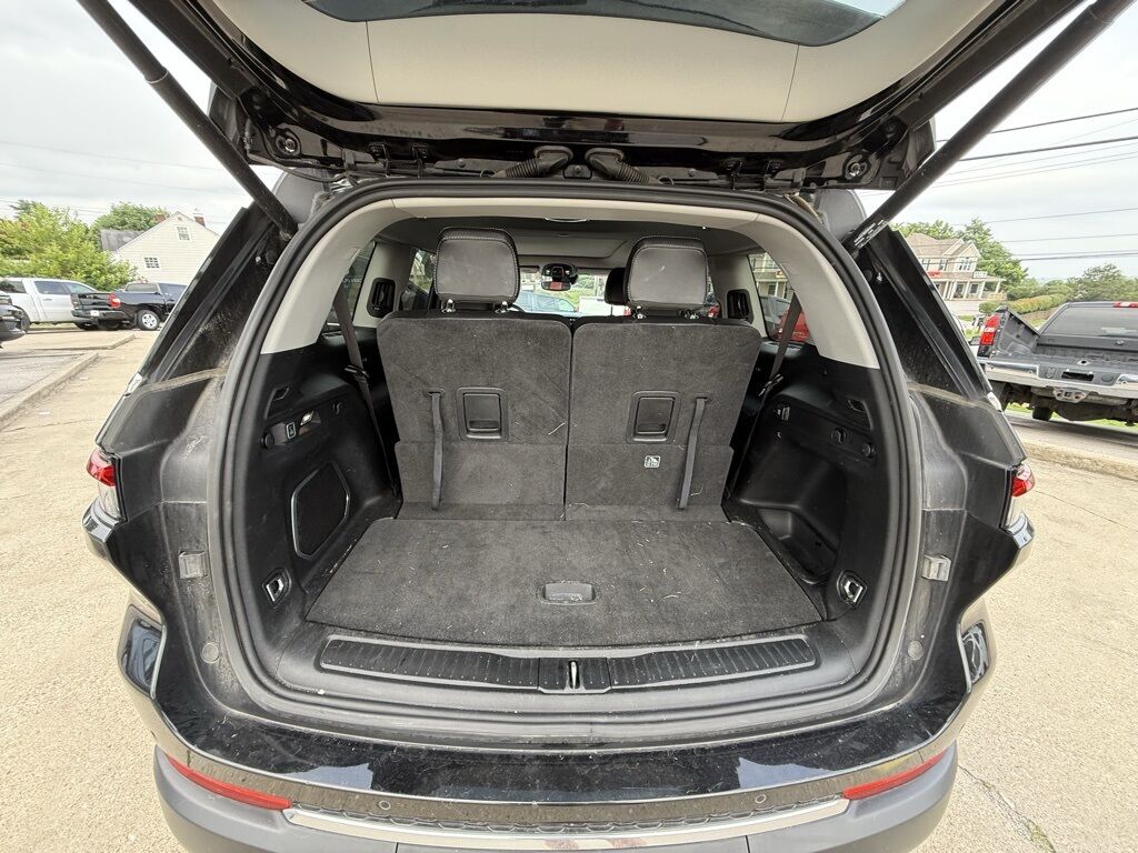 2022 Jeep Grand Cherokee L Limited Crestwood KY