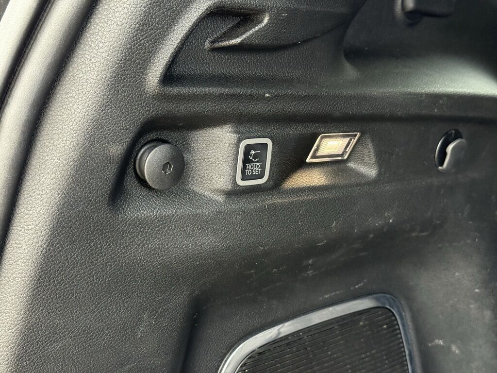 2022 Jeep Grand Cherokee L Limited Crestwood KY
