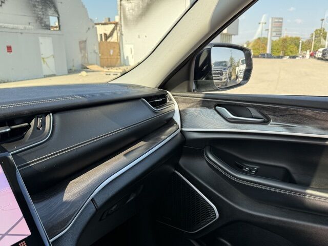 2022 Jeep Grand Cherokee L Limited Crestwood KY