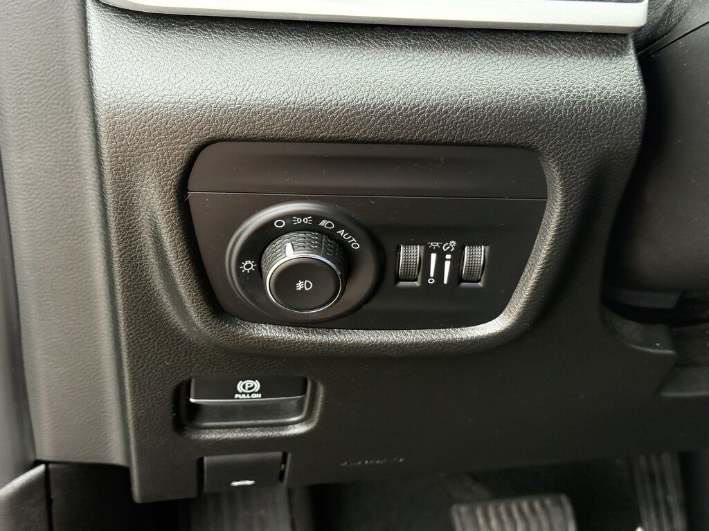 2022 Jeep Grand Cherokee L Limited Crestwood KY