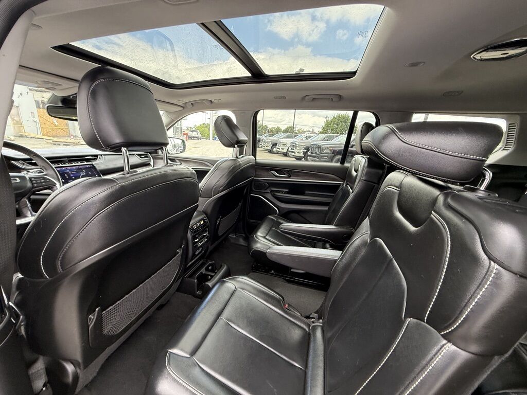 2022 Jeep Grand Cherokee L Limited Crestwood KY