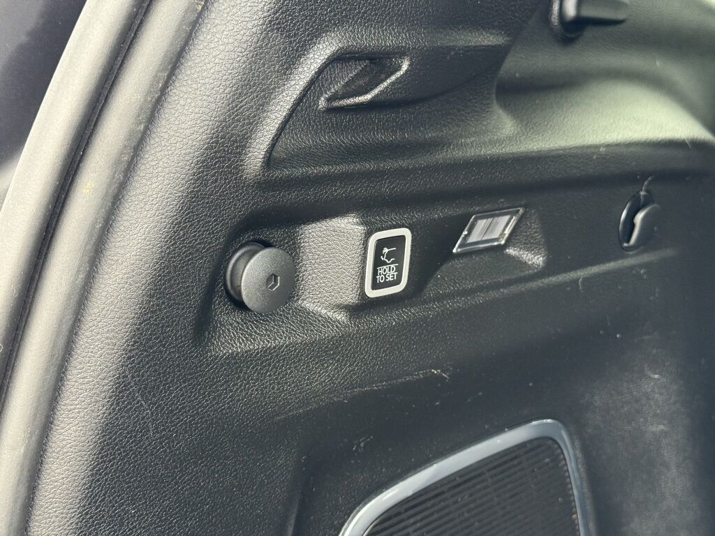 2022 Jeep Grand Cherokee L Limited Crestwood KY
