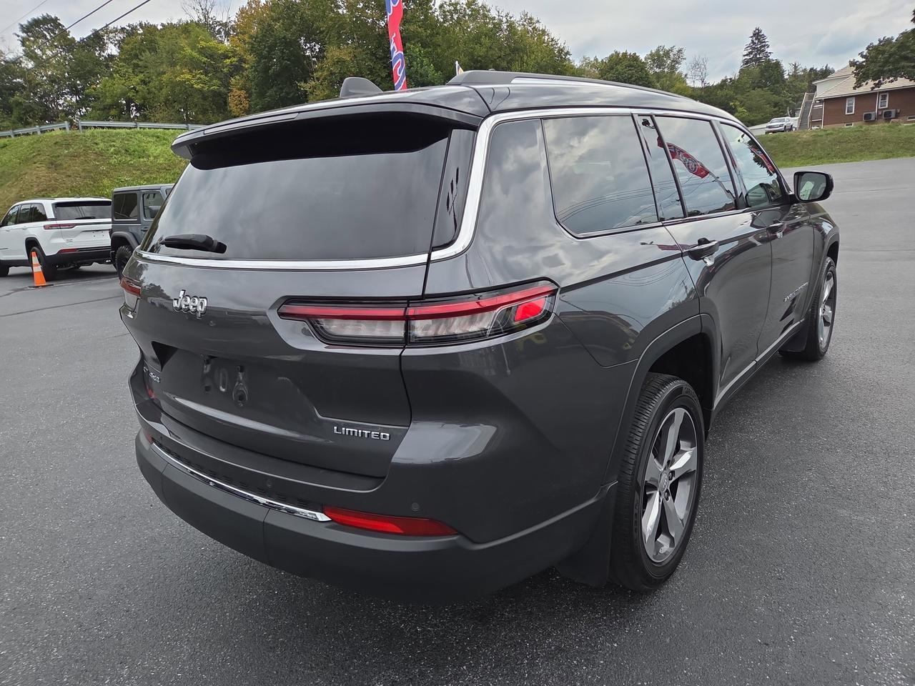 2022 Jeep Grand Cherokee L Limited HAMBURG PA