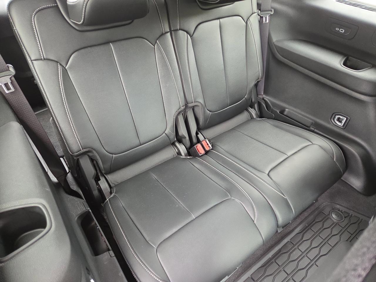 2022 Jeep Grand Cherokee L Limited HAMBURG PA