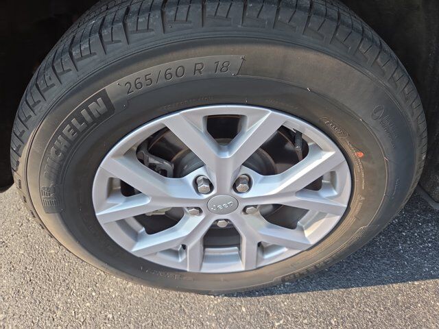 2022 Jeep Grand Cherokee L Limited HAMBURG PA