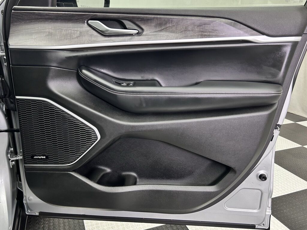 2022 Jeep Grand Cherokee L Limited Portland OR