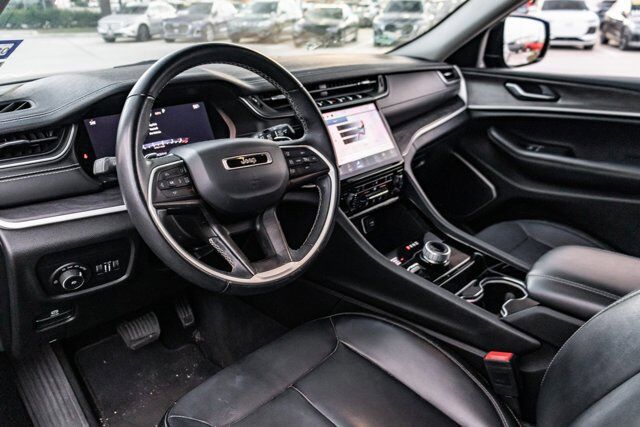 2022 Jeep Grand Cherokee L Limited  Selma TX