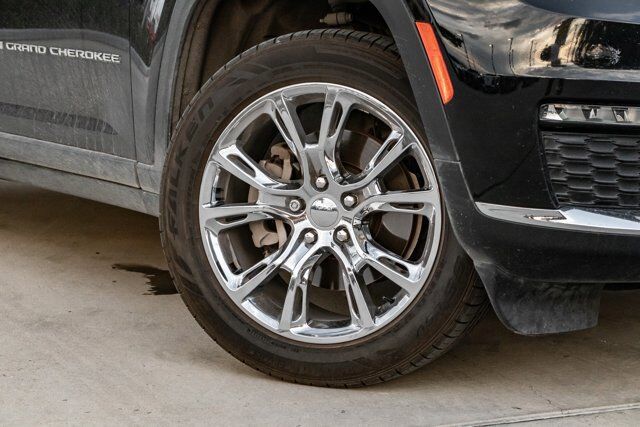 2022 Jeep Grand Cherokee L Limited  Selma TX