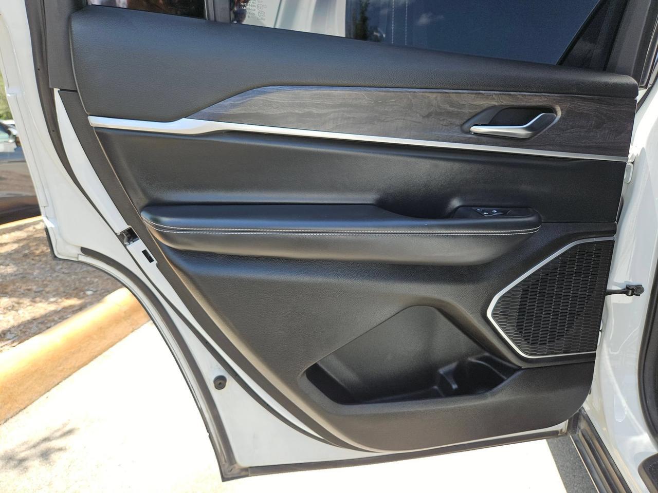2022 Jeep Grand Cherokee L Limited San Antonio TX