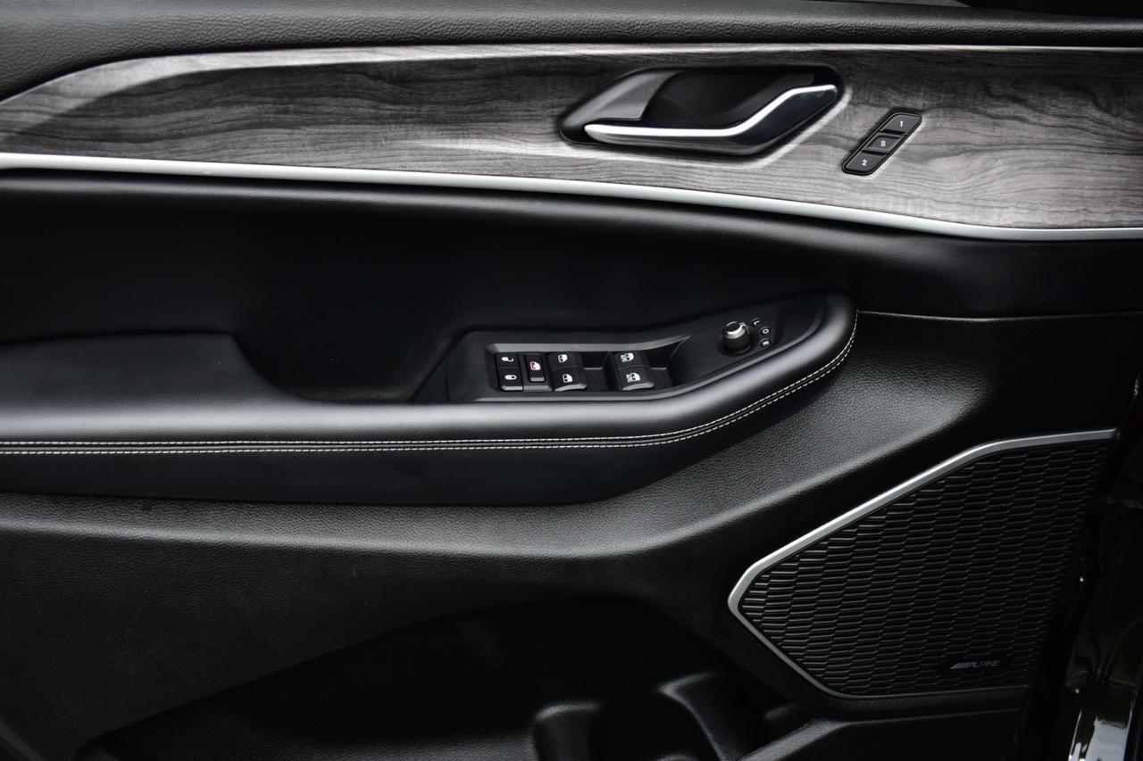 2022 Jeep Grand Cherokee L Limited Tampa FL