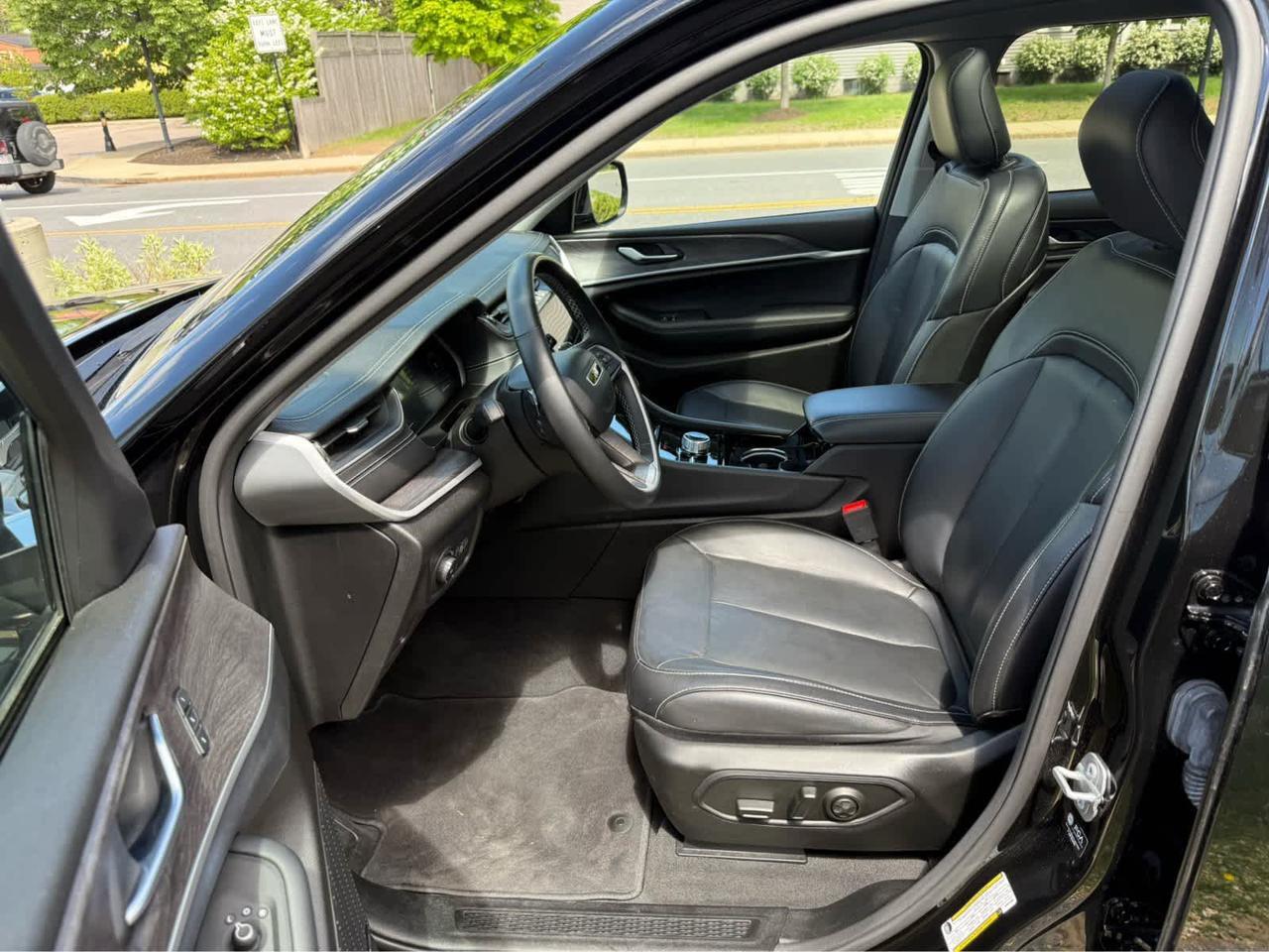 2022 Jeep Grand Cherokee L Limited Wellesley MA