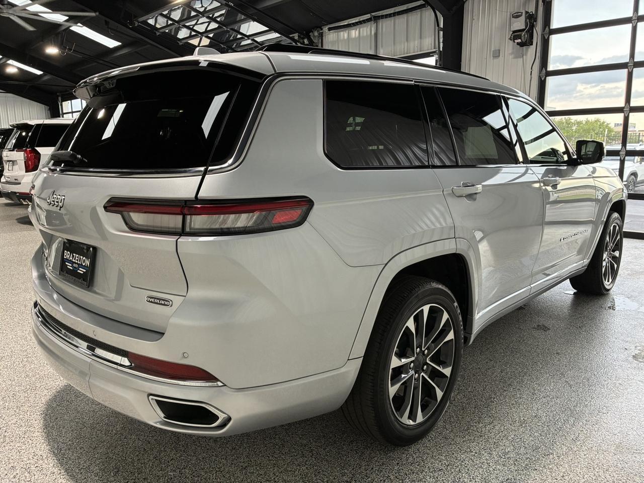 2022 Jeep Grand Cherokee L Overland, 4x4, Buckets, Luxury Tech Group IV, Advanced ProTech G Houston TX