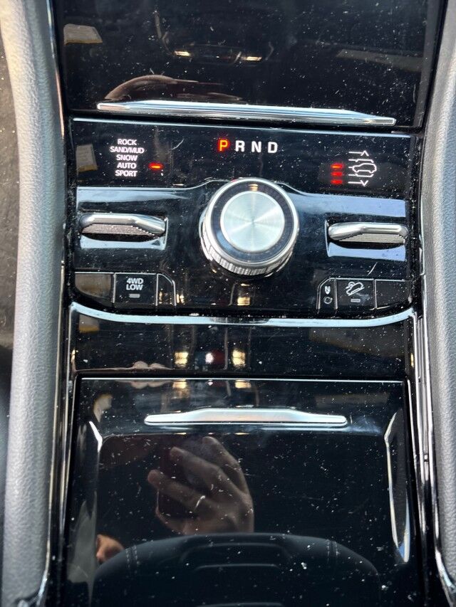 2022 Jeep Grand Cherokee L Overland Cleveland OH