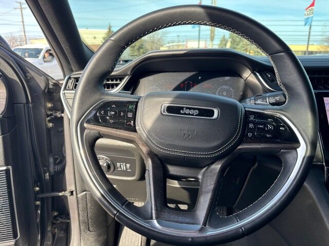 2022 Jeep Grand Cherokee L Overland Cleveland OH